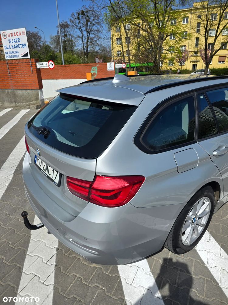 BMW Seria 3 320d - 8