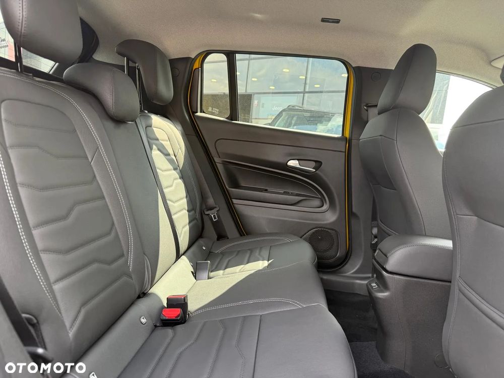 Jeep Avenger 1.2 T3 mHEV Summit FWD eDCT6 - 10