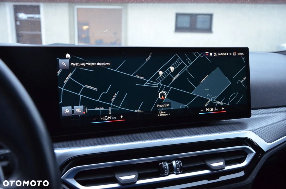 BMW Seria 3 330e xDrive M Sport sport - 26