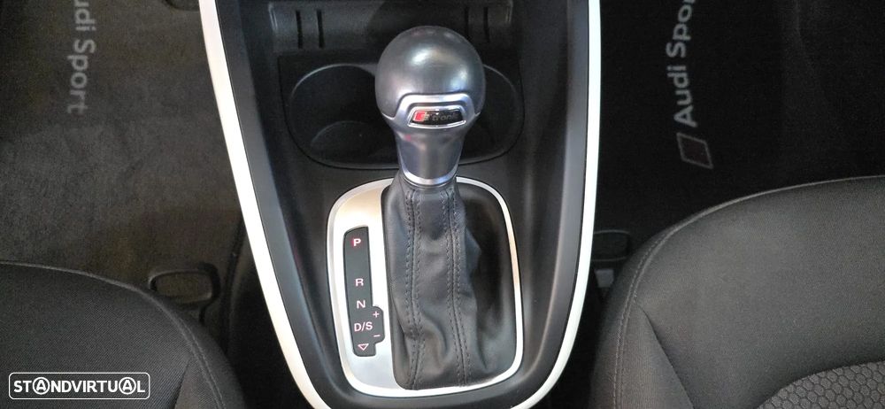 Audi A1 Sportback 1.6 TDI S-line S tronic - 26