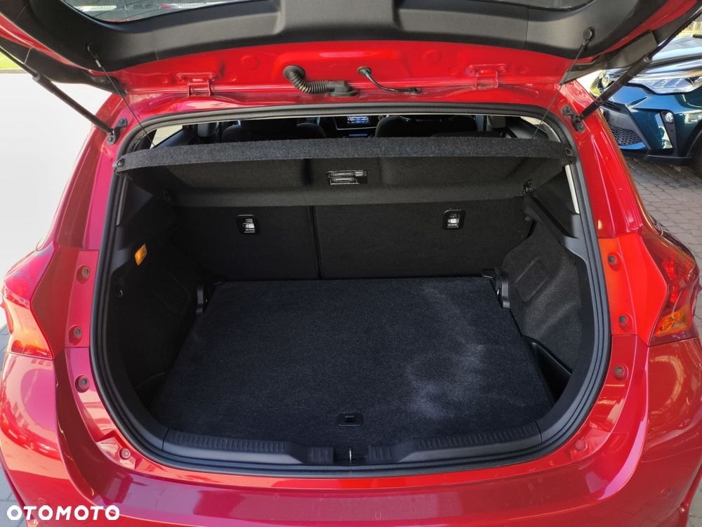 Toyota Auris 1.6 Premium - 9