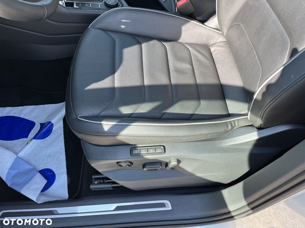 Volkswagen Tiguan 2.0 TSI 4Mot Elegance DSG - 13