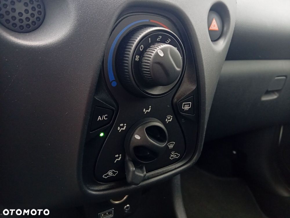 Toyota Aygo - 16