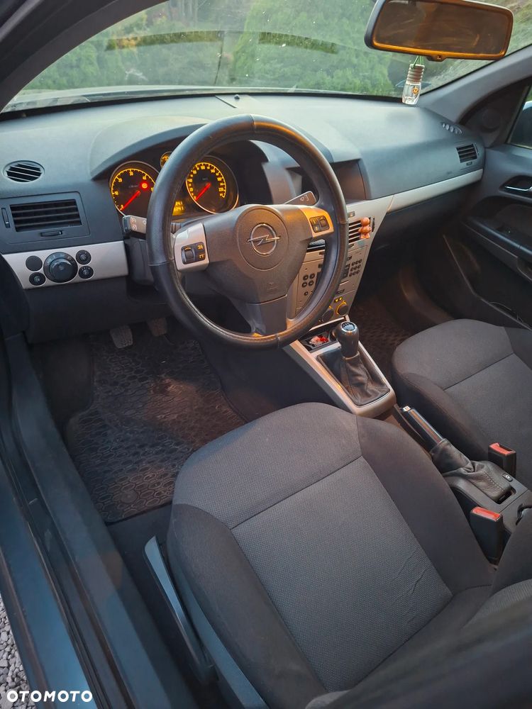 Opel Astra - 3