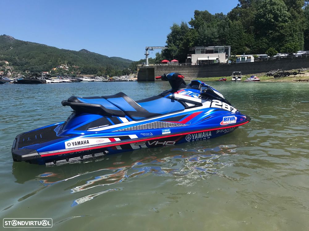 Yamaha GP 1800 R - 4