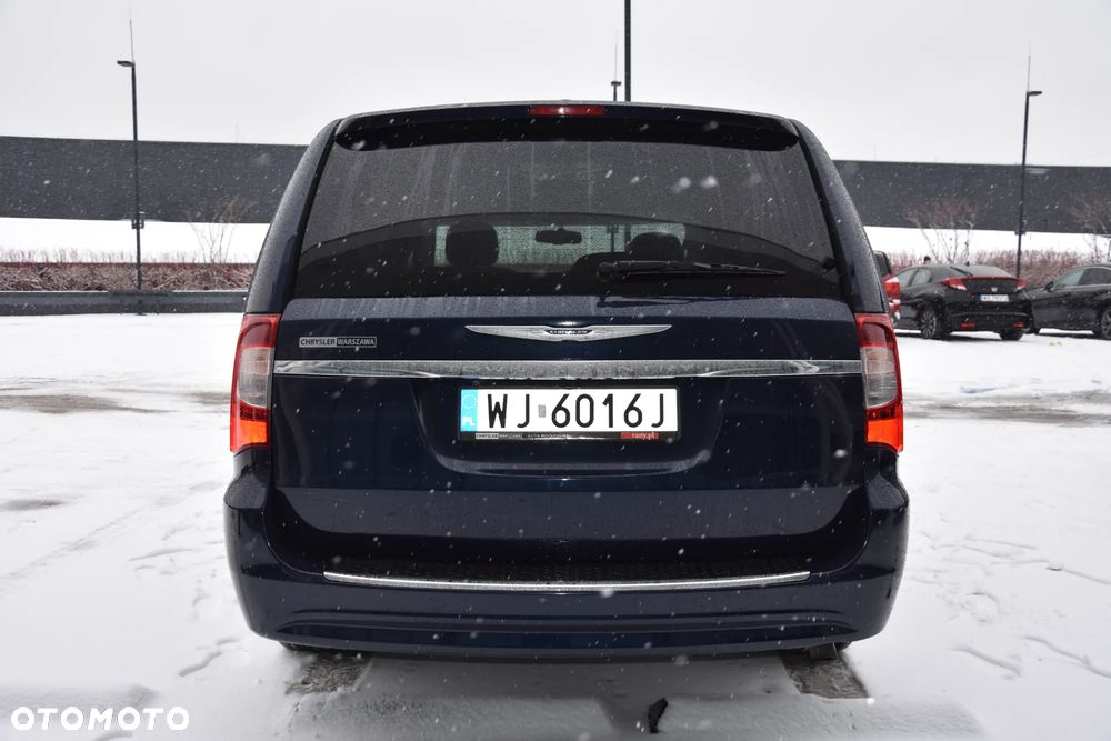 Chrysler Town & Country 3.6 Touring - 10