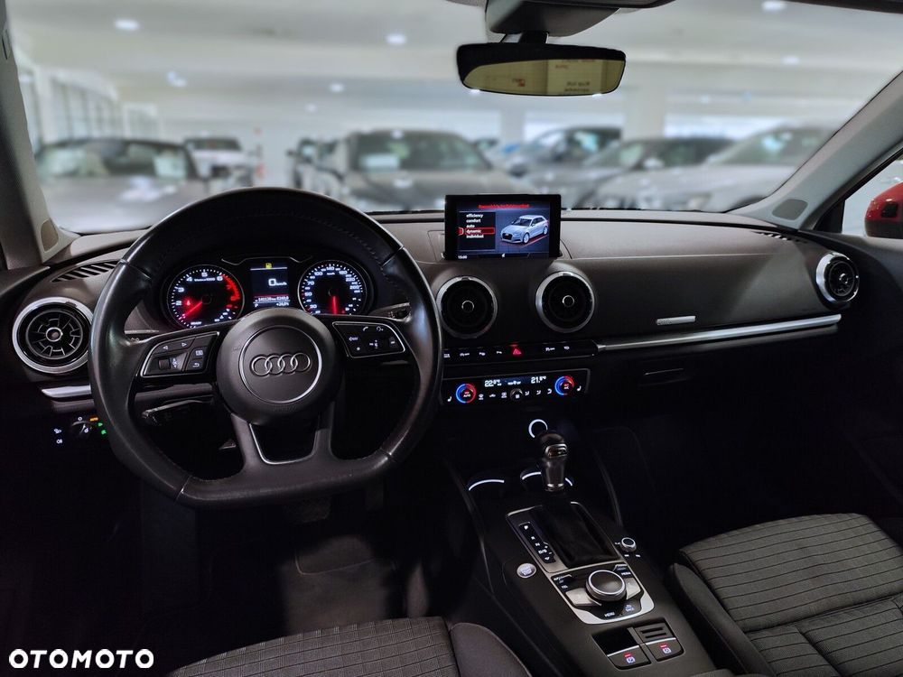 Audi A3 Sportback - 13