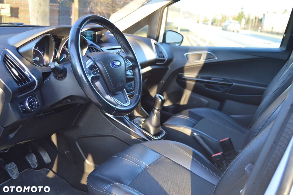 Ford B-MAX - 12