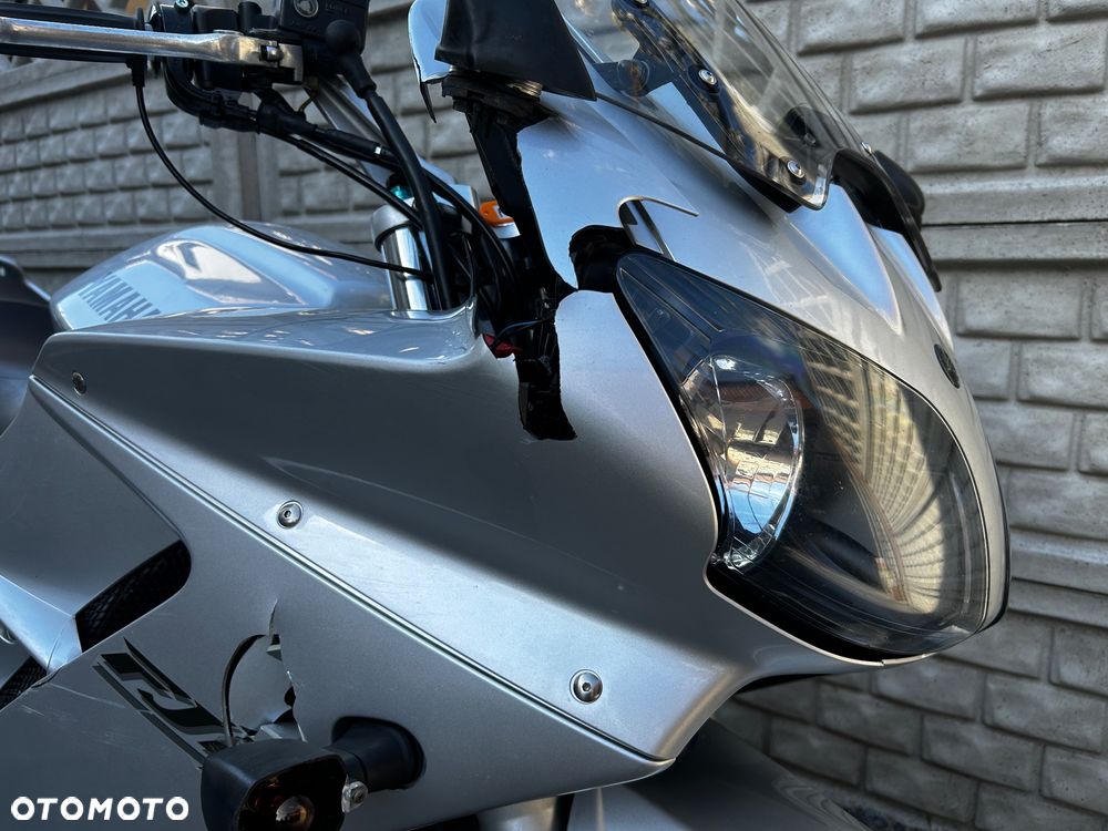 Yamaha FJR - 9