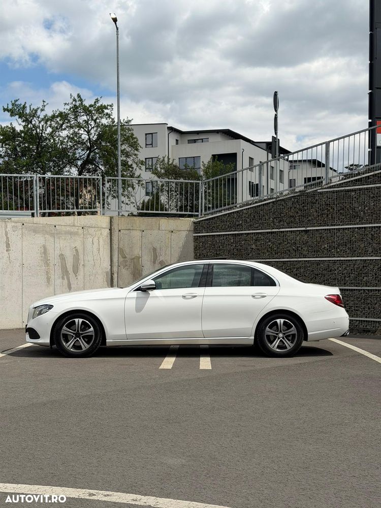 Mercedes-Benz E 220 d 9G-TRONIC - 8