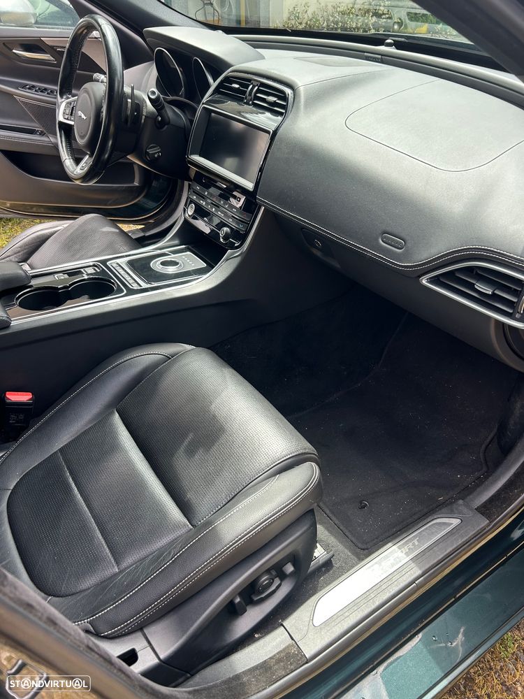 Jaguar XE 20d Aut. R-Sport - 4