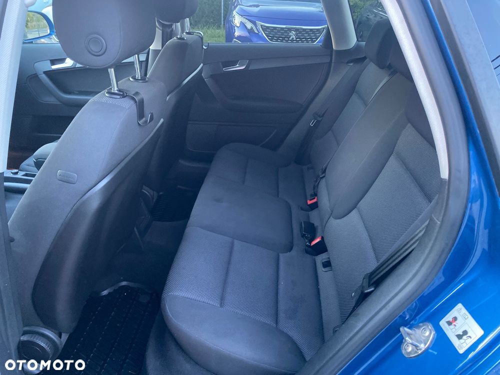 Audi A3 Sportback 1.6 Attraction - 31