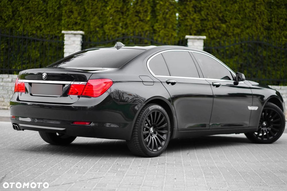 BMW Seria 7 730d - 4