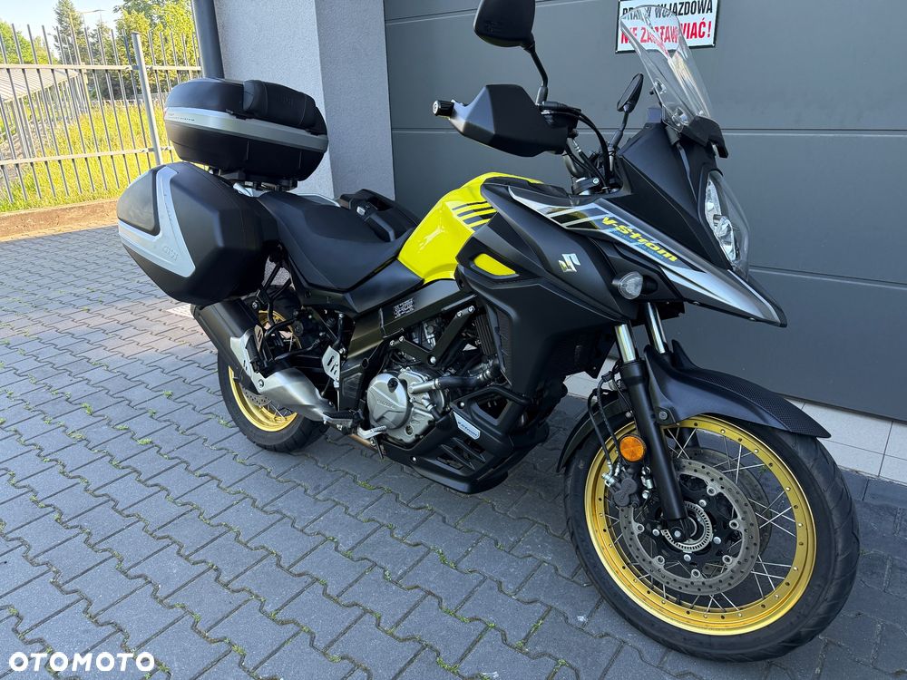 Suzuki V-STROM - 4