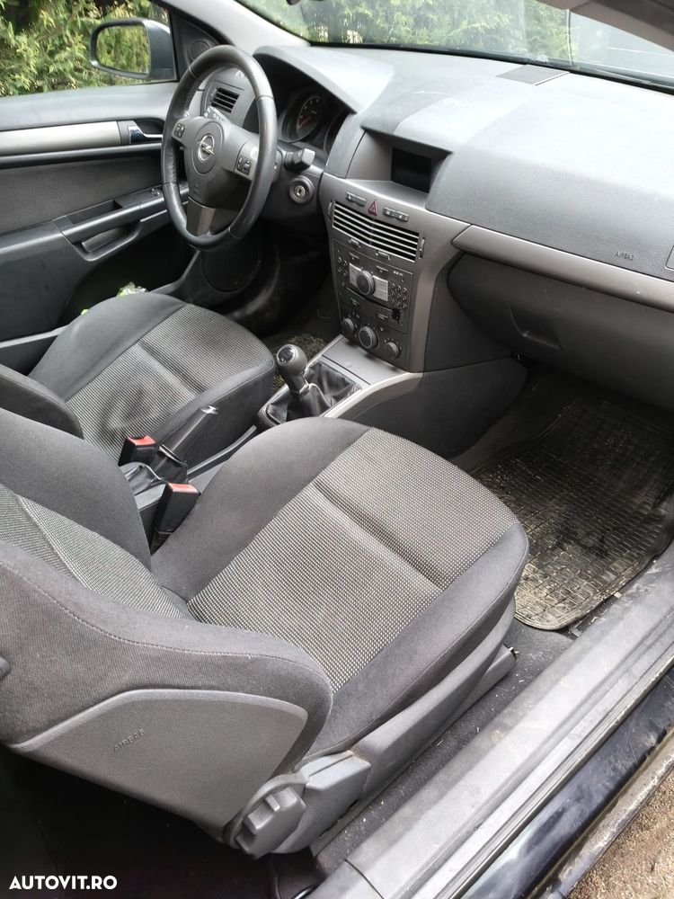 Opel Astra 1.4i Cosmo - 8