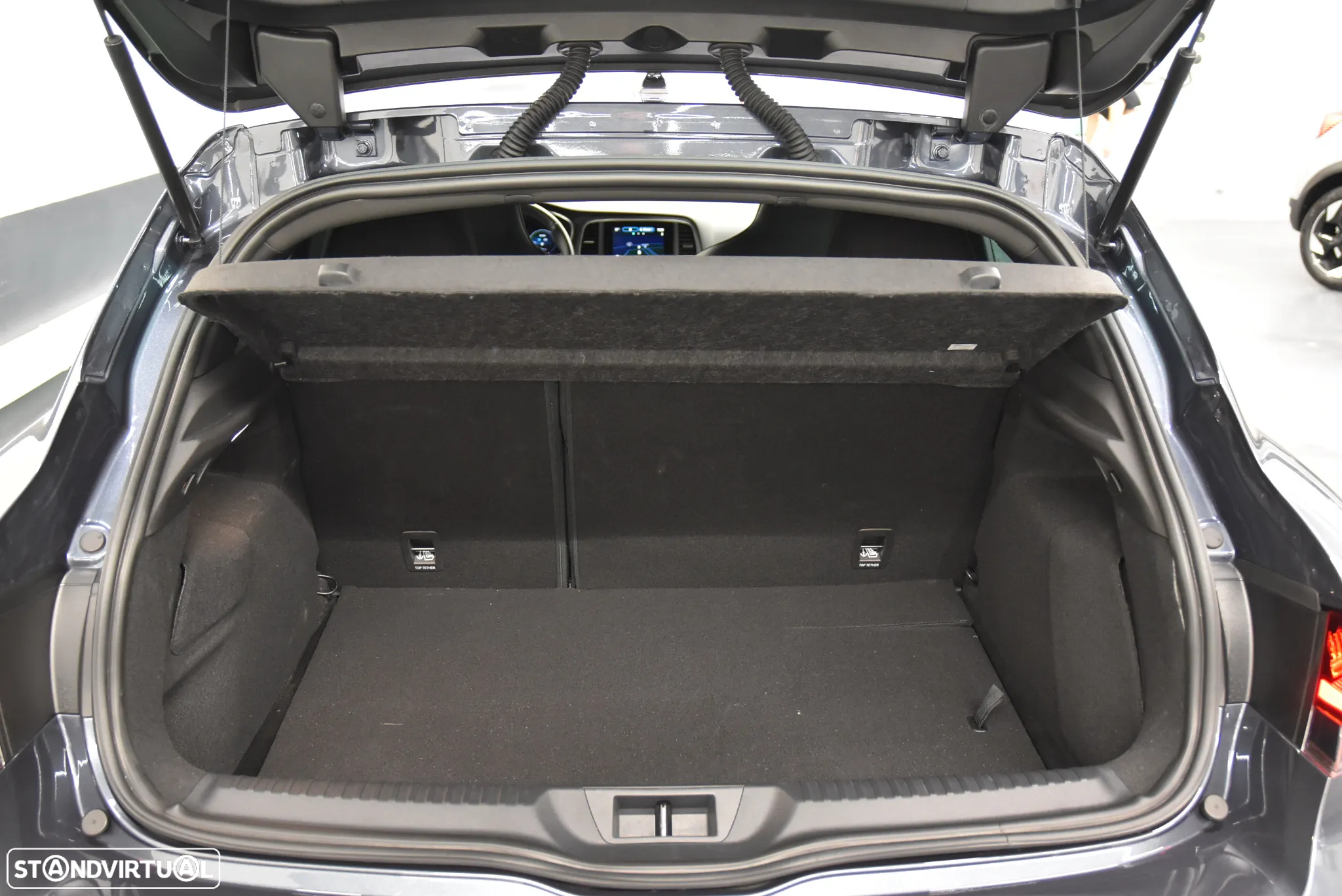 Renault Mégane 1.6 Plug-In R.S. Line - 10
