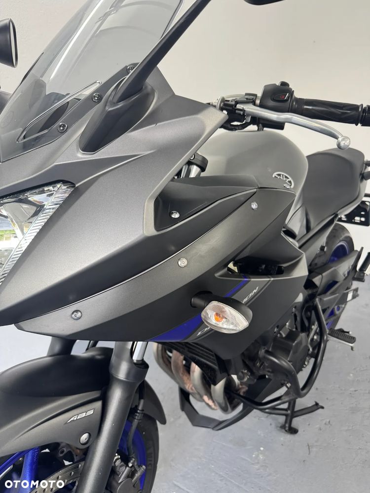 Yamaha XJ - 32