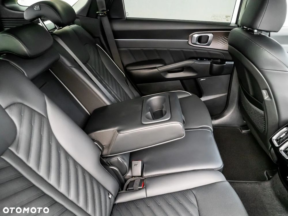 Kia Sorento 1.6 T-GDI HEV Prestige Line 7os - 17