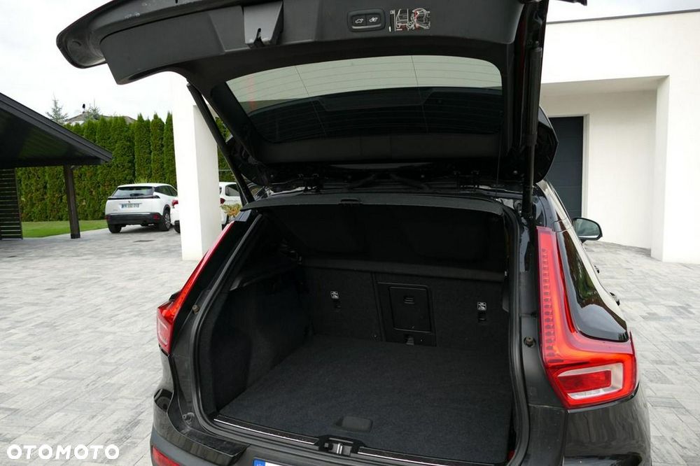 Volvo XC 40 T5 Recharge DKG Inscription Expression - 39