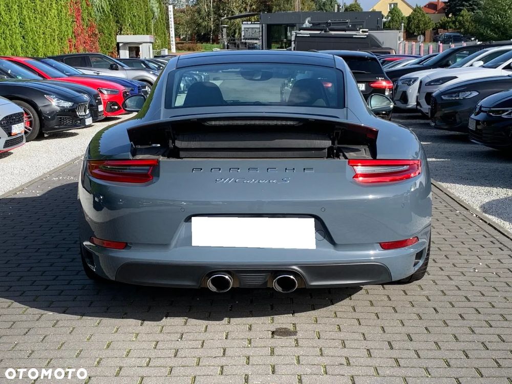 Porsche 911 Carrera S PDK - 6