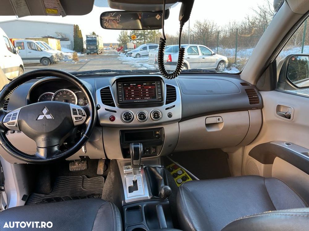 Mitsubishi L200 Pick Up 4x4 Autm. Intense Double Cab - 18