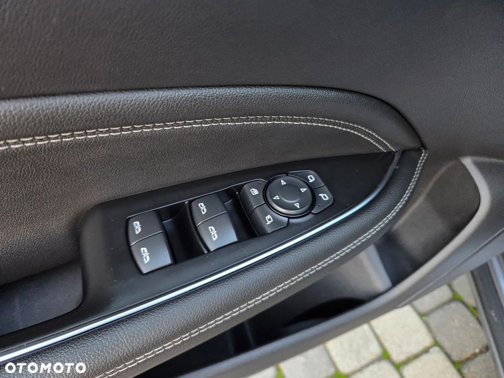 Opel Insignia 2.0 CDTI Innovation S&S - 24