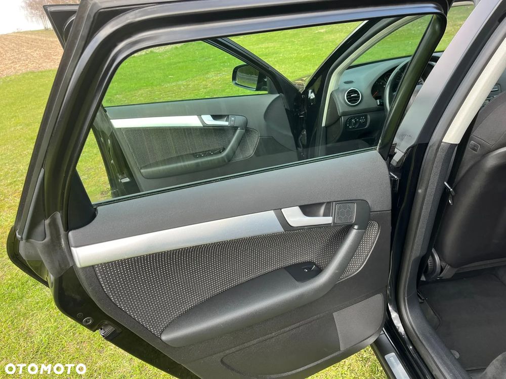 Audi A3 Sportback 1.6 S line Sportpaket plus - 15