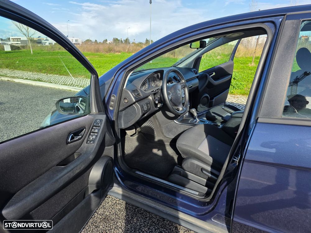 Mercedes-Benz A 150 Classic Automatic - 7