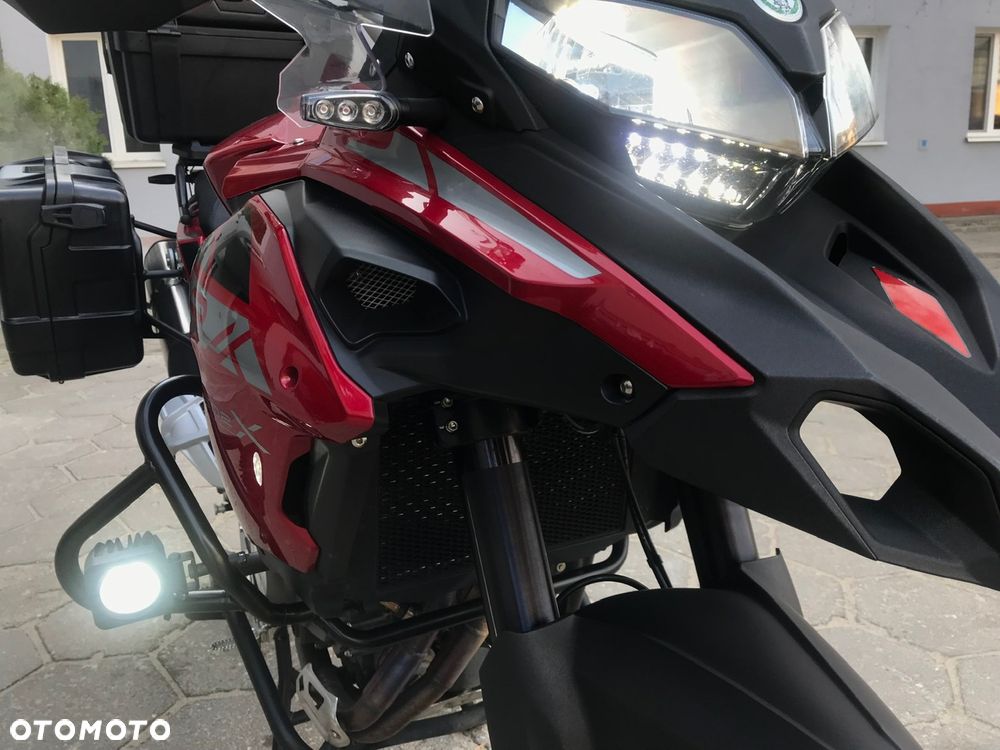 Benelli TRK 502X - 11