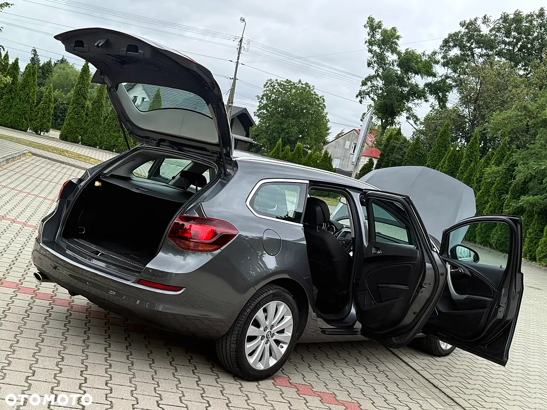 Opel Astra 1.4 Turbo Cosmo - 37