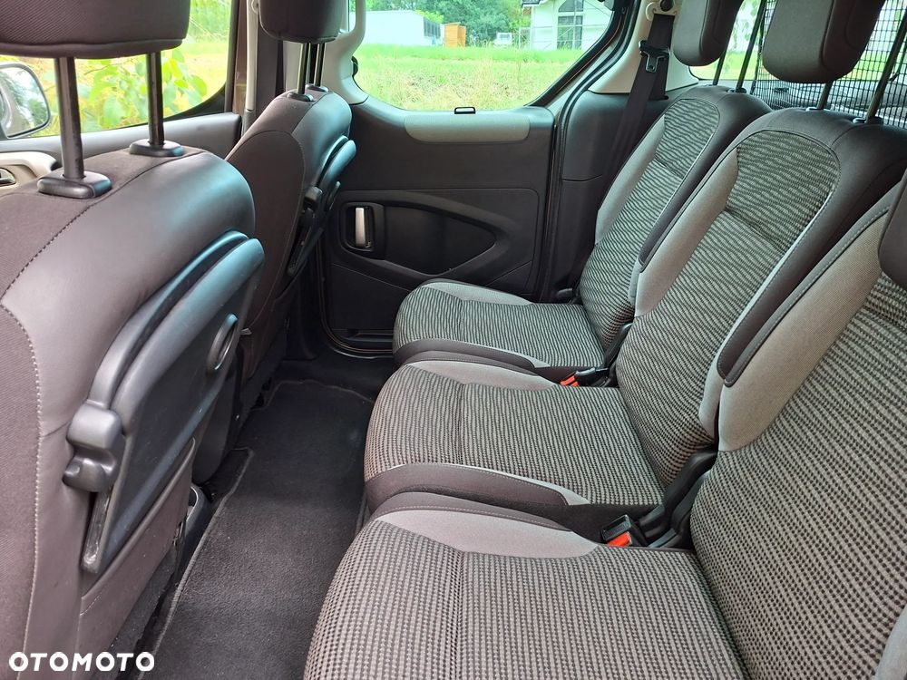 Peugeot Partner HDi FAP 115 Style - 11