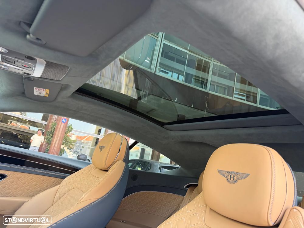 Bentley Continental GT V8 Azure - 12