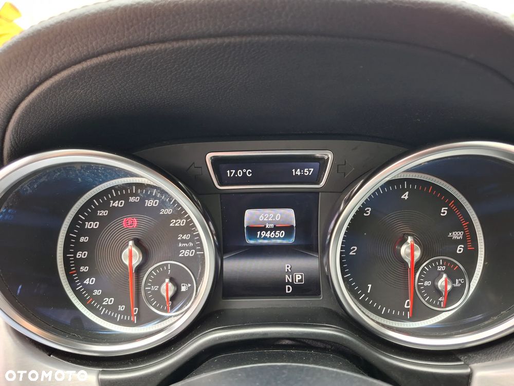 Mercedes-Benz GLE - 13