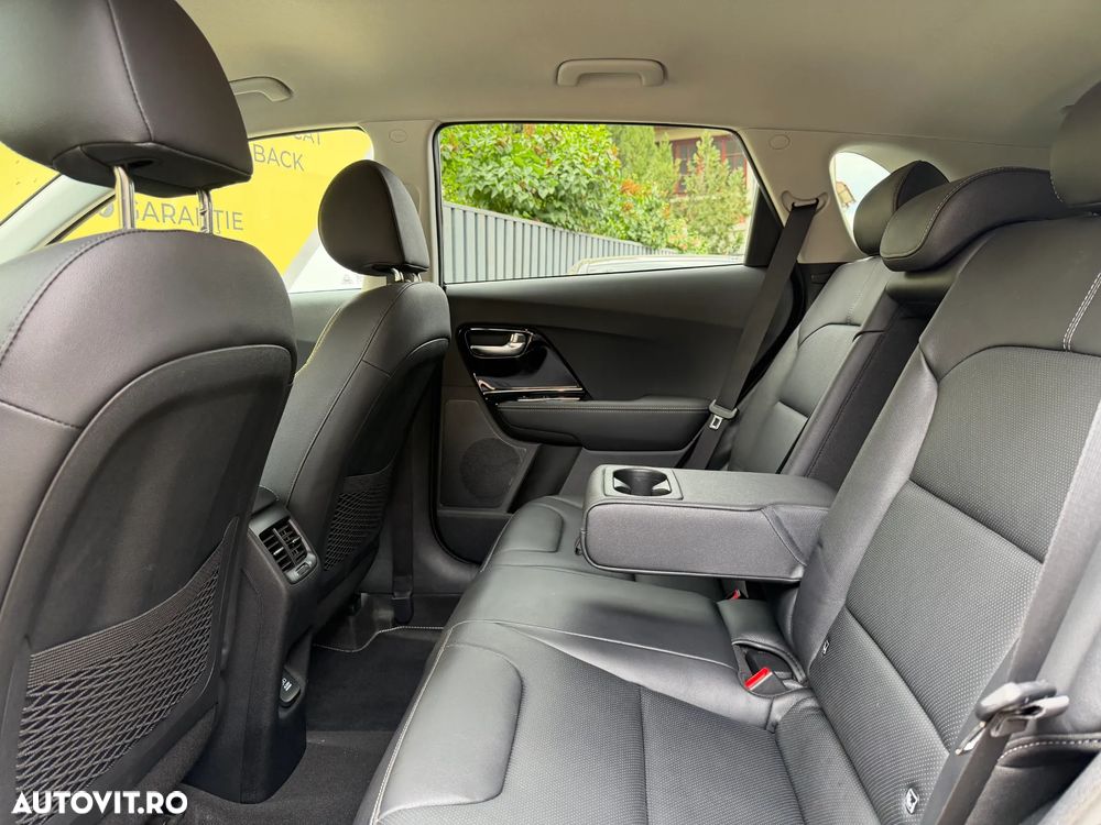 Kia Niro 1.6 GDI 6DCT PHEV Comfort - 9