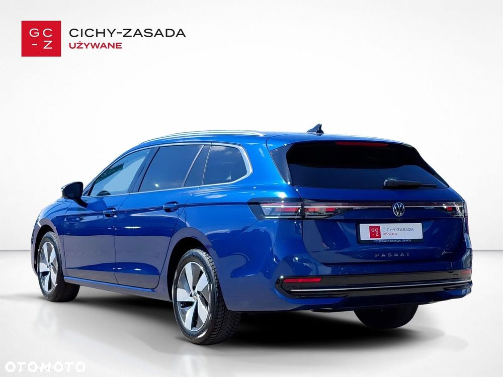 Volkswagen Passat - 3