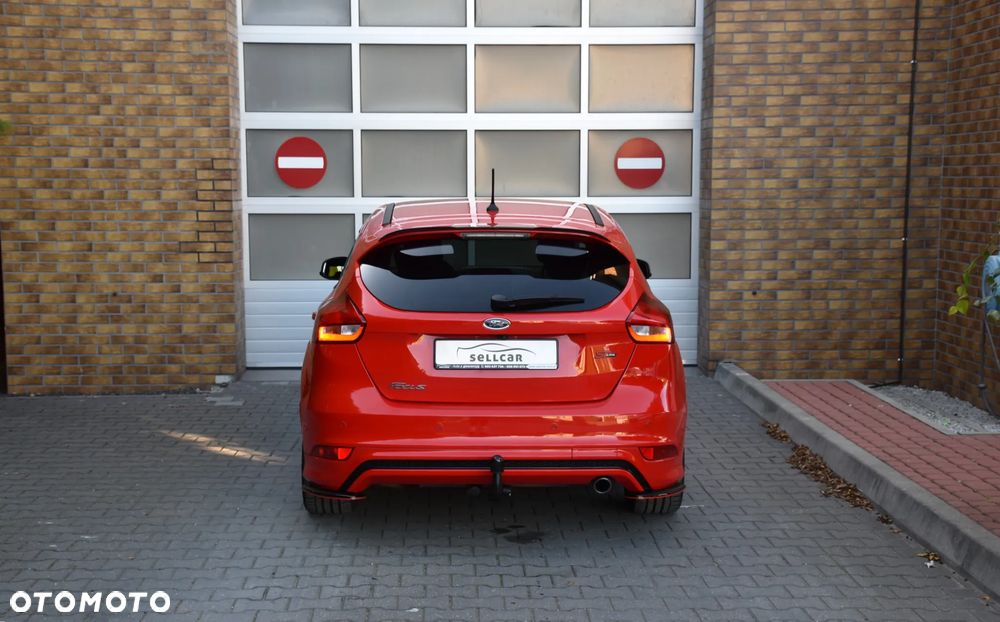 Ford Focus 1.5 EcoBoost STart-Stopp-System ST-LINE - 34