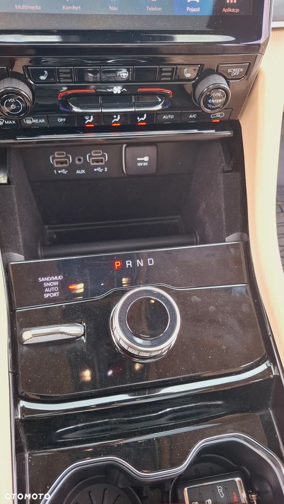 Jeep Grand Cherokee - 18