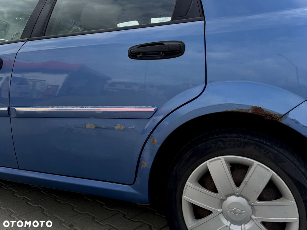 Chevrolet Lacetti - 8