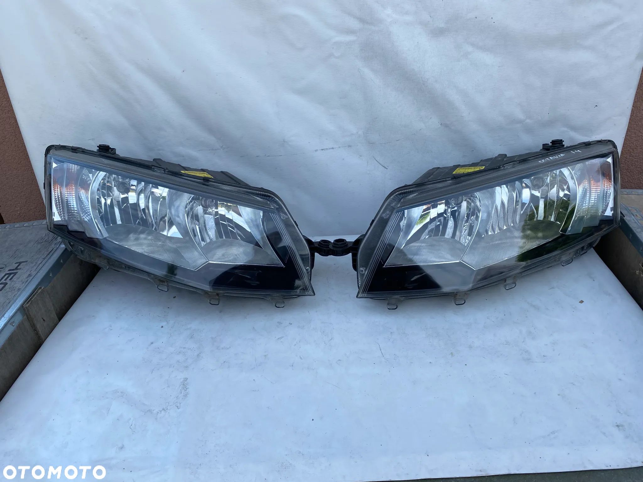 lampy octavia III zwykłe komplet EU całe - 1
