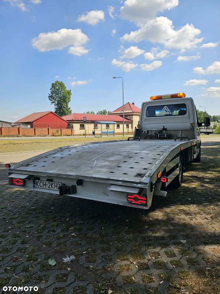 Mercedes-Benz Sprinter 318 - 7
