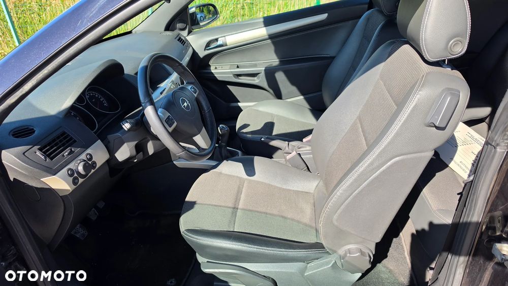 Opel Astra 1.8 Cosmo - 9