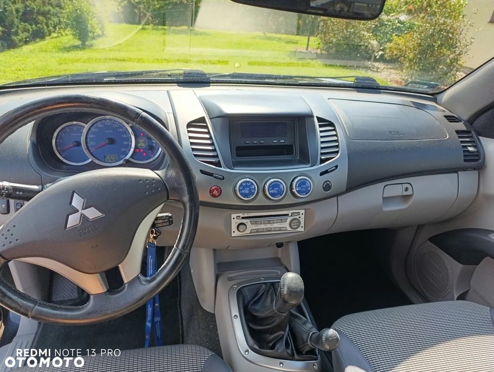 Mitsubishi L200 - 6