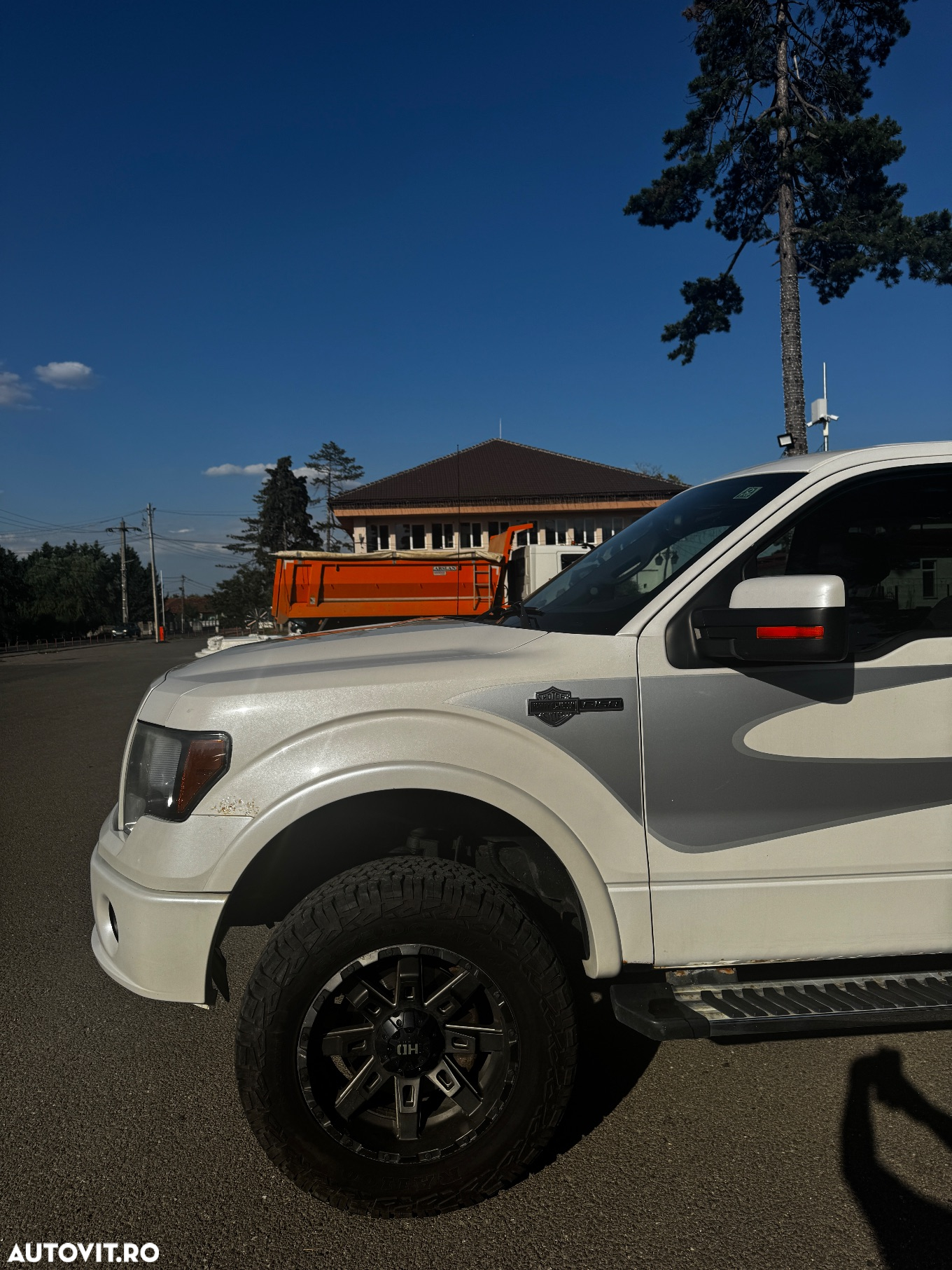 Ford F150 - 8