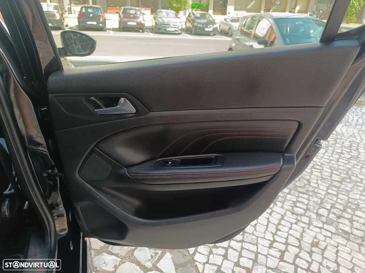 Peugeot 308 1.2 PureTech GT Line EAT8 - 35