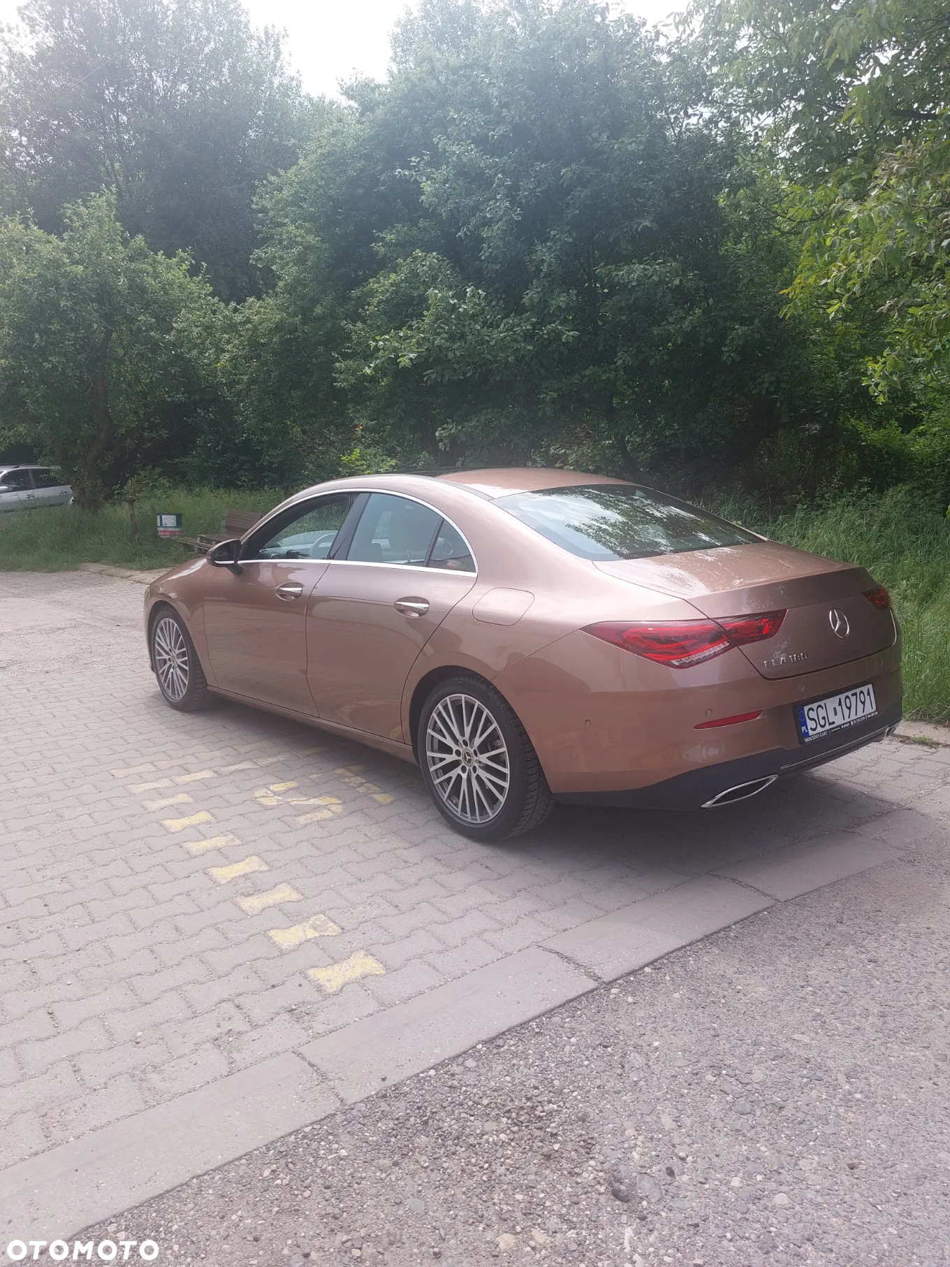 Mercedes-Benz CLA 180 Progressive 7G-DCT - 6