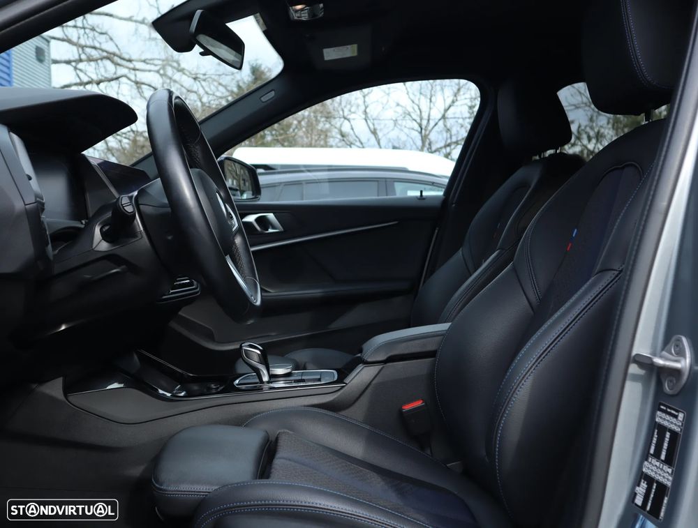 BMW 116 d Pack Desportivo M Auto - 24