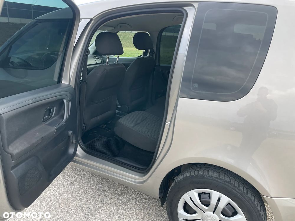 Skoda Roomster 1.4 16V Ambition - 11