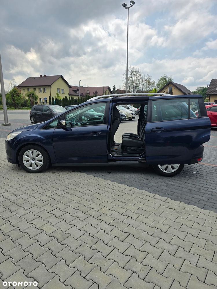 Ford Grand C-MAX - 20