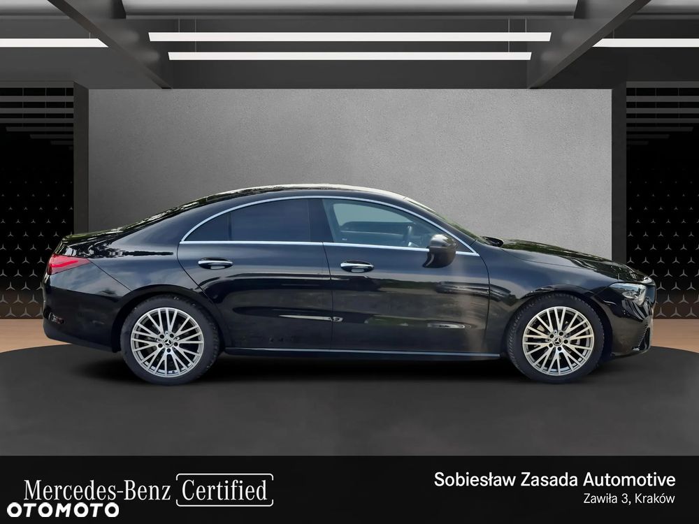 Mercedes-Benz CLA 180 7G-DCT - 6