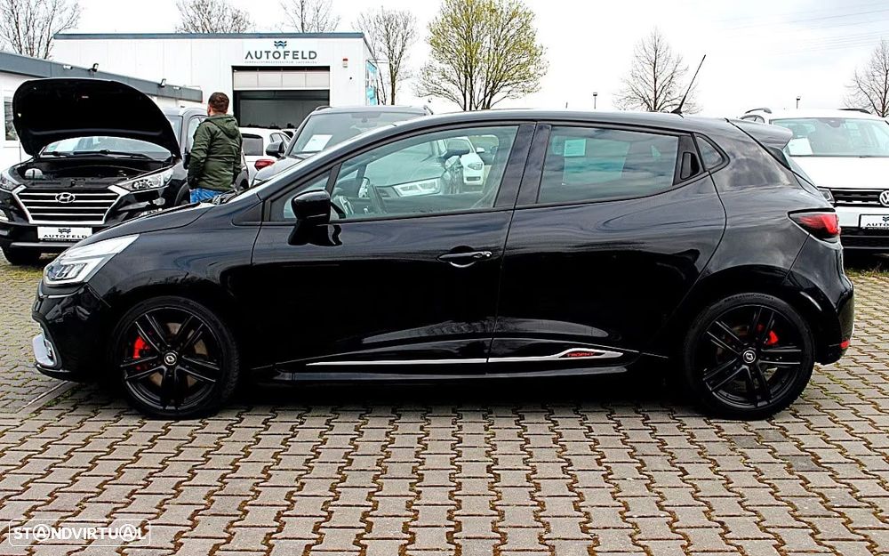 Renault Clio TCe 220 EDC R.S. Trophy - 7